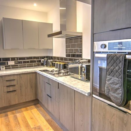 Stunning Brand New Home In St George Bristol Bagian luar foto