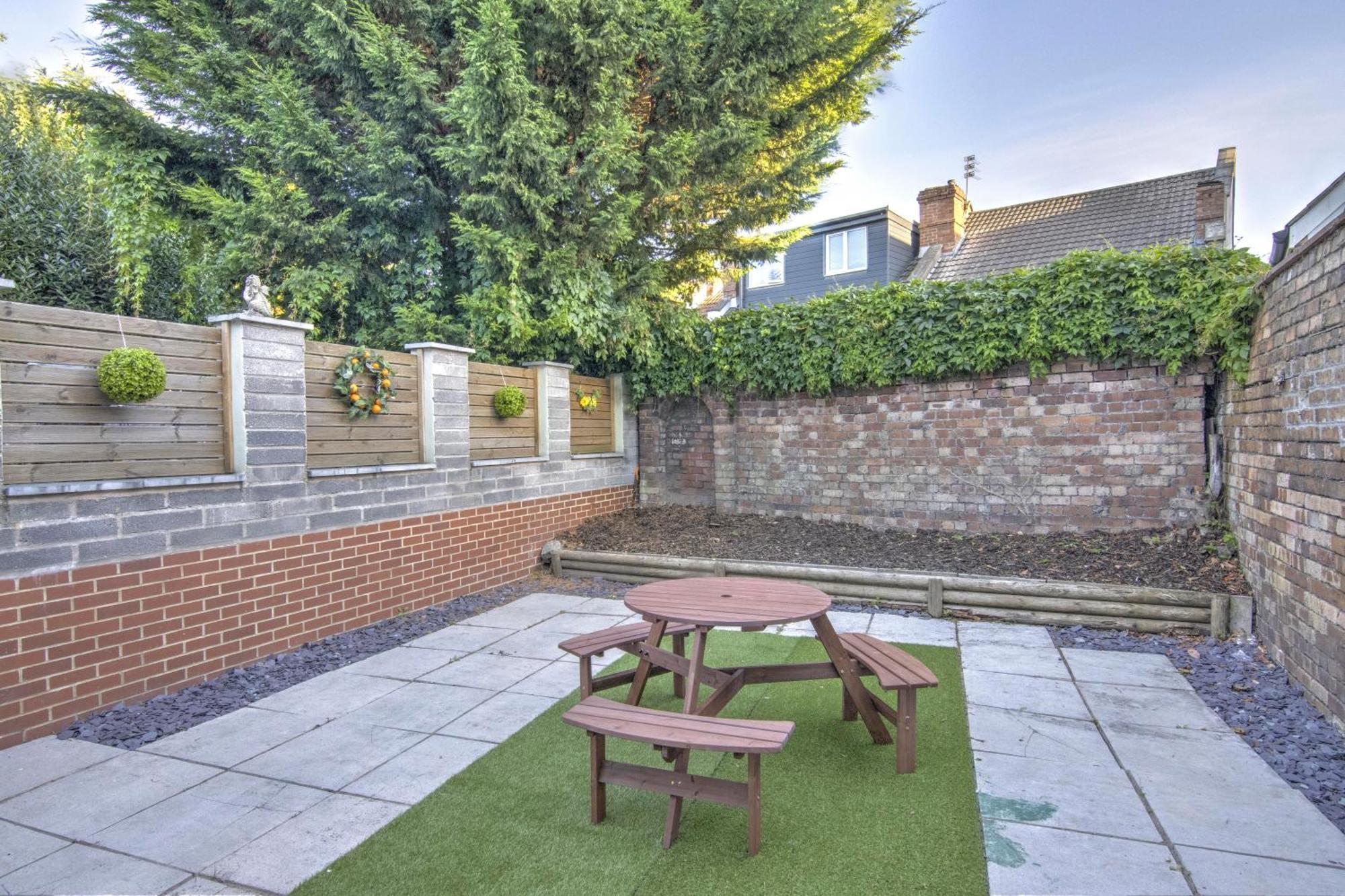 Stunning Brand New Home In St George Bristol Bagian luar foto